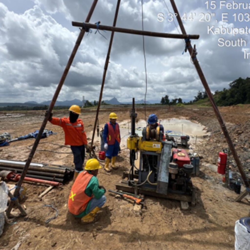Perbandingan metode wet drilling vs dry drilling dalam proyek pengeboran