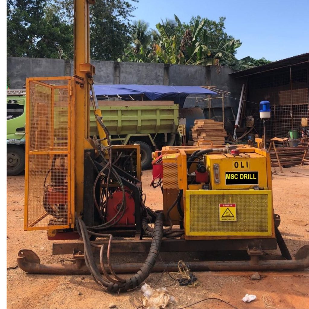Mesin drilling geoteknik Jacro 100 digunakan untuk pengeboran tanah di Jakarta dan Sulawesi