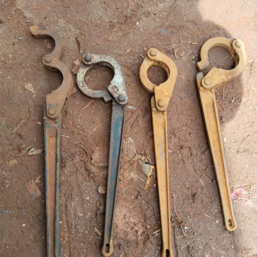 Kunci Inner Tube untuk drilling dan pengeboran geoteknik, digunakan pada core barrel untuk proyek di Sulawesi dan Jakarta.