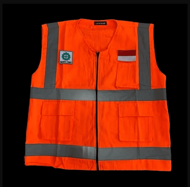 Rompi safety untuk pekerja drilling dan pengeboran geoteknik di Sulawesi dan Jakarta