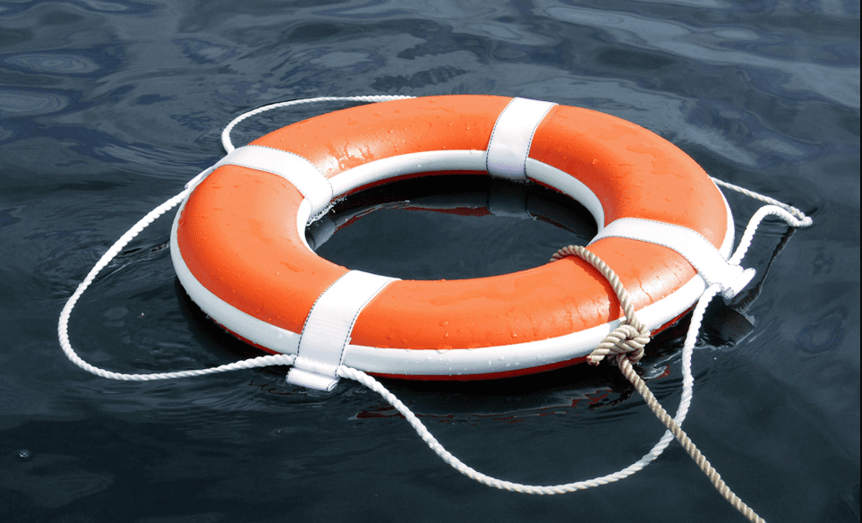 Ring buoy sebagai alat keselamatan pada kegiatan drilling dan pengeboran geoteknik di proyek Jakarta dan Sulawesi