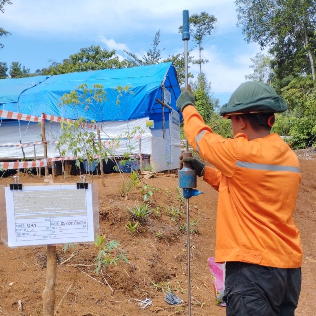 Pekerjaan uji DCP untuk soil investigation Jakarta sebagai pendukung sondir CPTu dan drilling geoteknik