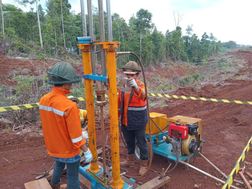Soil investigation Jakarta dengan drilling dan pengeboran geoteknik profesional